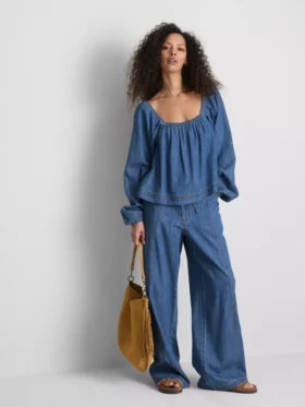 Paula Echevarría denim-top med pufærmer