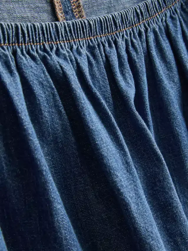 Paula Echevarría denim-top med pufærmer