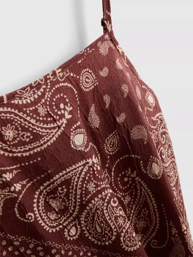 Paula Echevarría midi-kjole i paisley-mønster