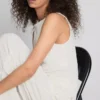 Paula Echevarría rynket, krøllet tanktop