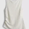 Paula Echevarría rynket, krøllet tanktop