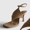 Paula Echevarría sandaler med nitter