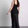 Peplum-top i crepe med hjerteudskæring
