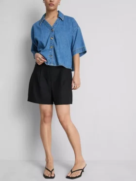 Plisserede shorts i linneblanding