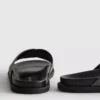 Pool-sandaler med krydsrem