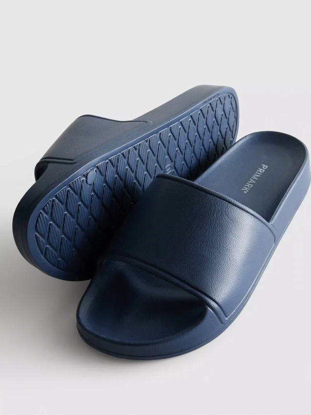 Pool-sandaler med tyk sål