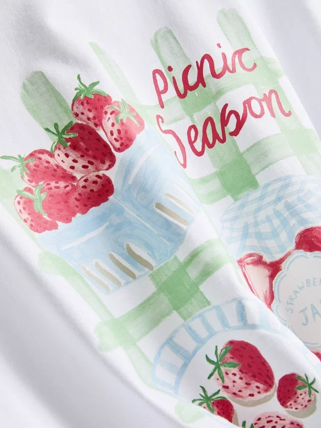 Pyjamasbluse med grafisk mønster