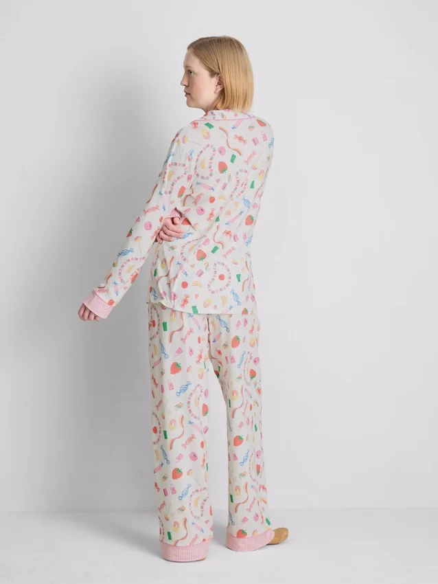 Pyjamasser i boyfriend-stil med sødt motiv