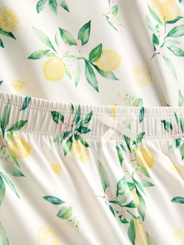 Pyjamasser med cami og shorts