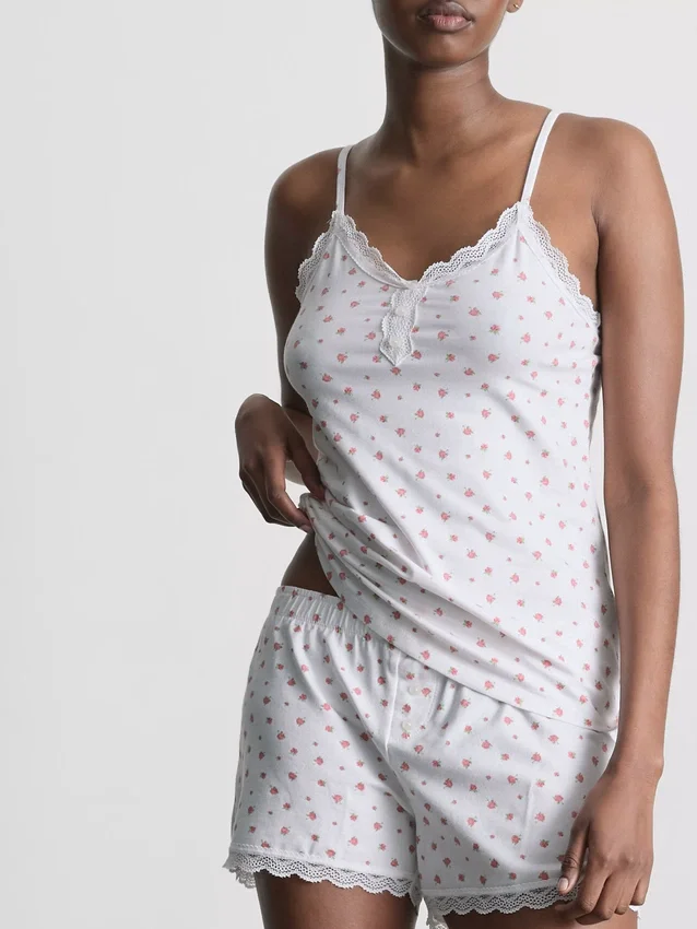 Pyjamasser med cami-top og blonderkant