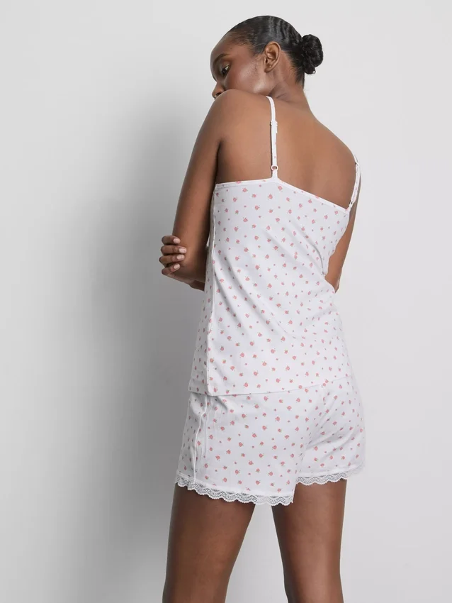 Pyjamasser med cami-top og blonderkant