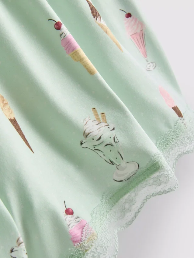 Pyjamasser med kort ben og print