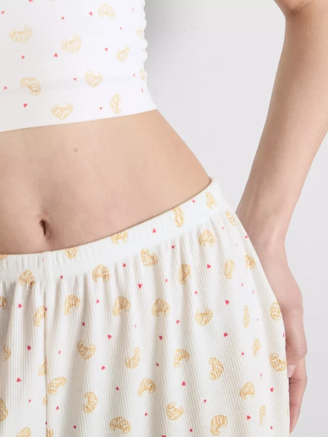 Pyjamasser med print og ribkant
