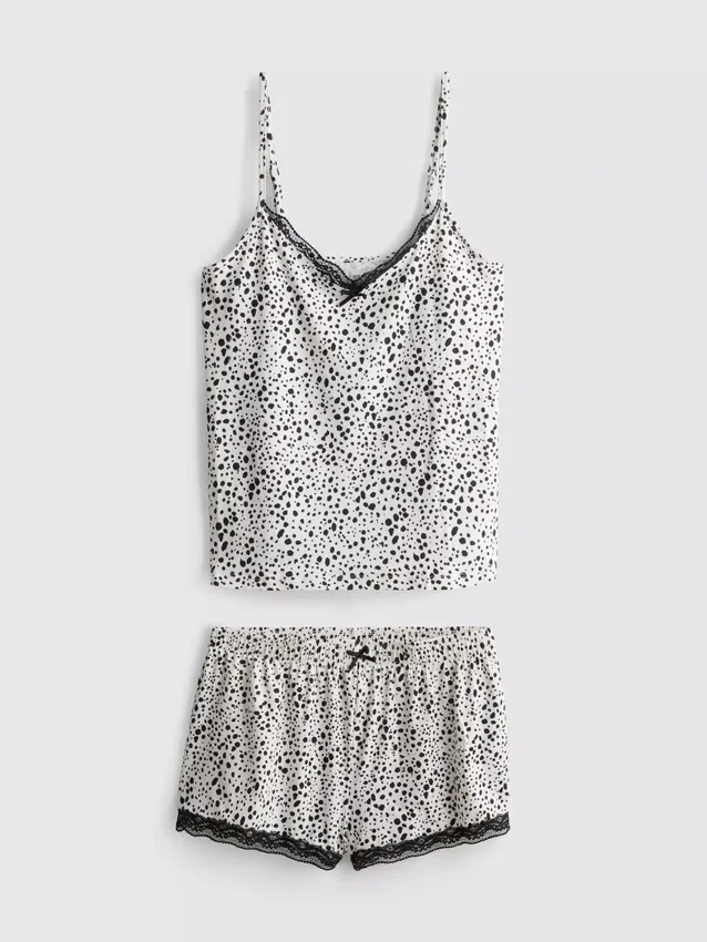 Pyjamasser med printet cami-top og shorts