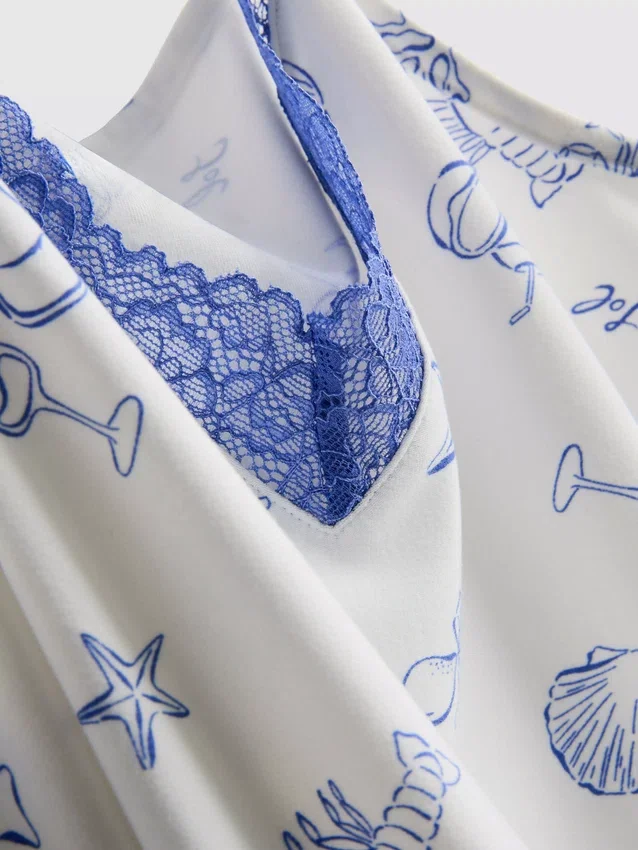 Pyjamasser med shorts og cami