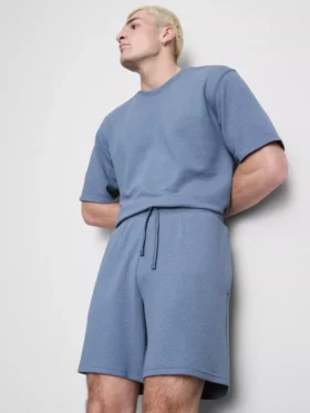 Pyjamasser med struktur og snøre