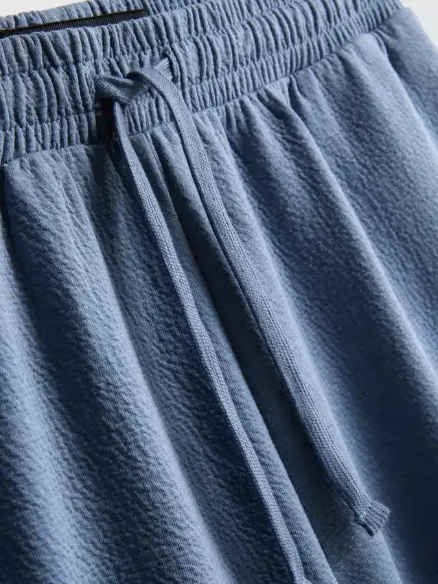 Pyjamasser med struktur og snøre