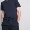 Pyjamasser-sæt med T-shirt og shorts