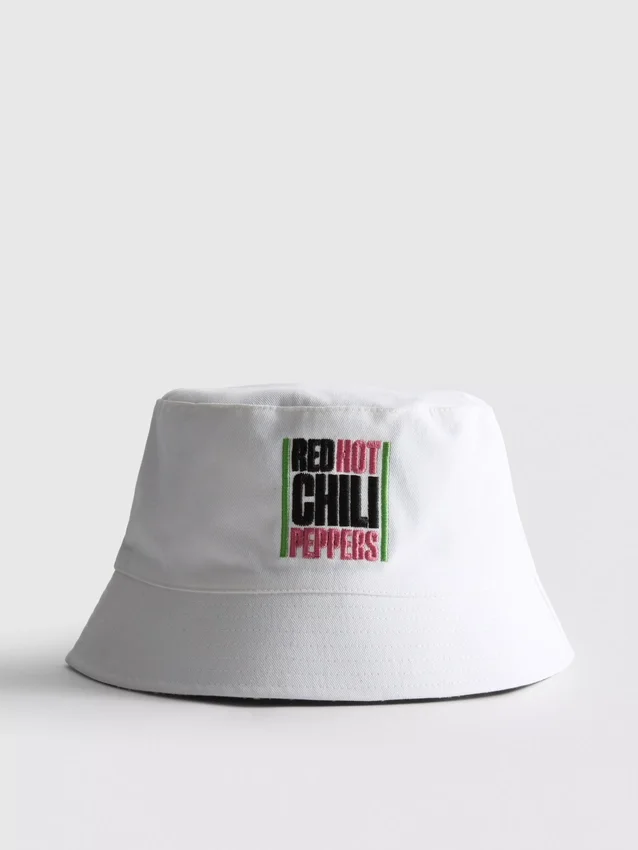 Red Hot Chili Peppers-buckethat