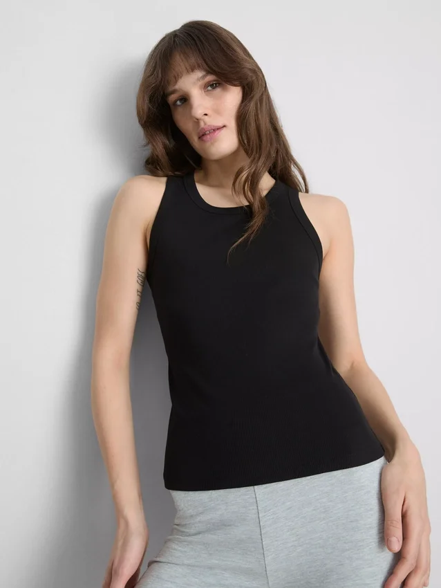 Ribbet racerback-tanktop med højt bomuldsindhold