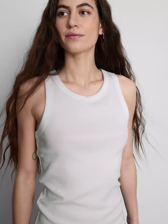Ribbet racerback-tanktop med højt bomuldsindhold