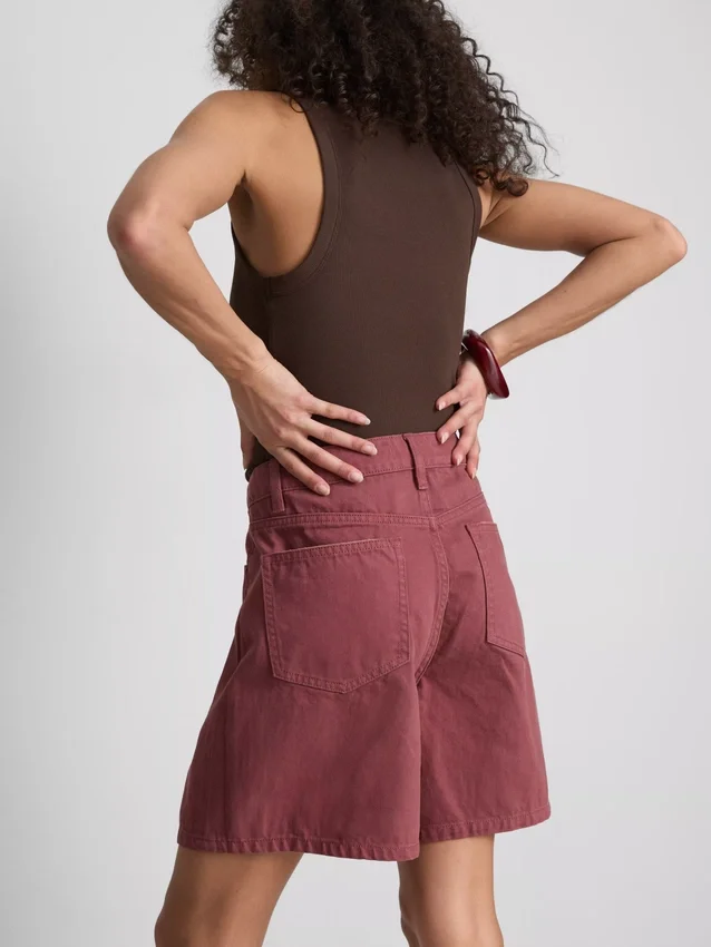 Ribbet racerback-tanktop med højt bomuldsindhold