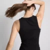 Ribbet racerback-tanktop med højt bomuldsindhold