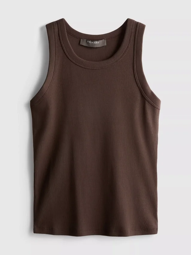 Ribbet racerback-tanktop med højt bomuldsindhold