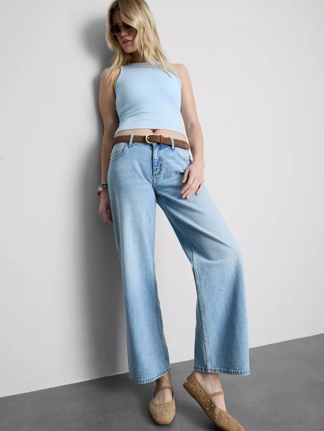 Ribbet tanktop med indbygget bh