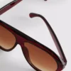 Robuste solbriller i aviator-stil