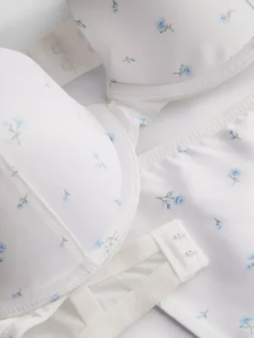 Sæt med push-up-undertøj i satin med blomsterprint