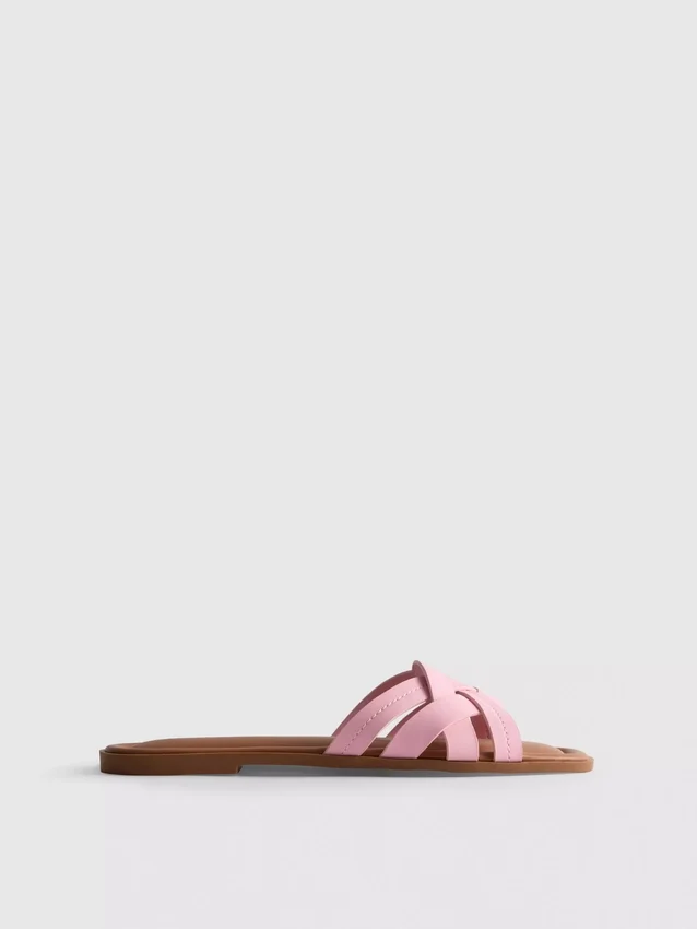 Sandaler i vævet imiteret læder