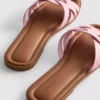 Sandaler i vævet imiteret læder