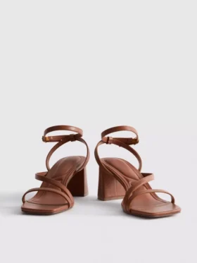Sandaler med bred pasform og blokhæl