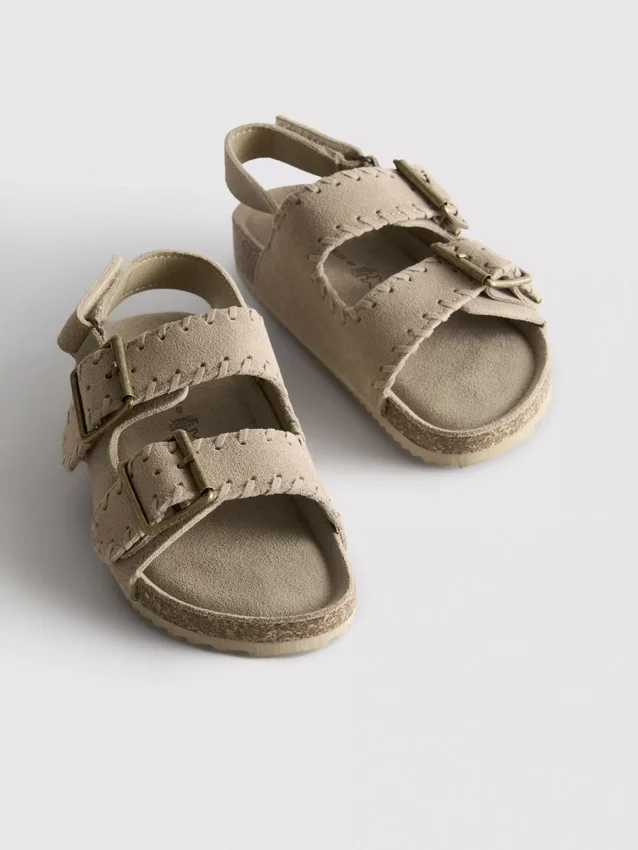 Sandaler med dobbelt spænde