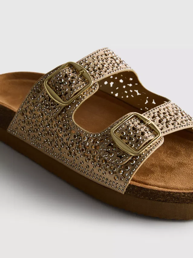Sandaler med dobbelt spænde og dekorationer