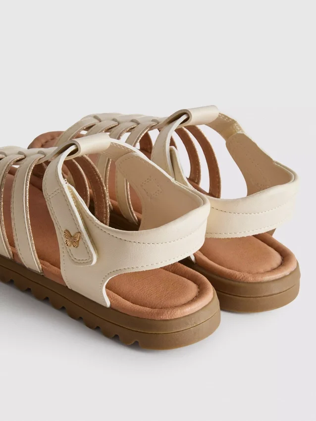 Sandaler med remme