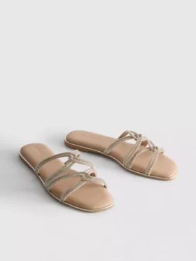 Sandaler med remme og strass
