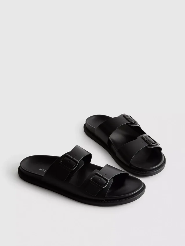 Sandaler med to remme