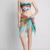 Sarong med frynser og tropisk print