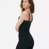 Shapewear-bodysuit med åben brystdel og længde til midt på låret