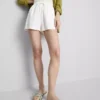 Shorts i bomuldsblanding med elastisk talje