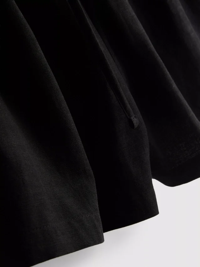 Shorts i bomuldsblanding med elastisk talje