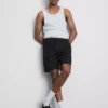 Shorts i linneblanding med snøre