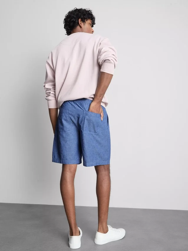 Shorts i linneblanding med snøre