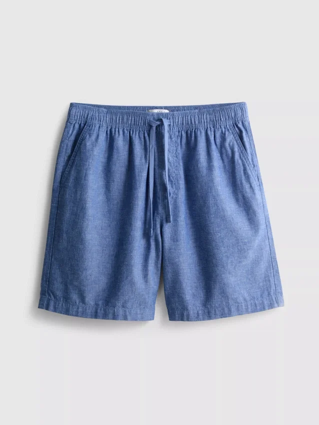 Shorts i linneblanding med snøre