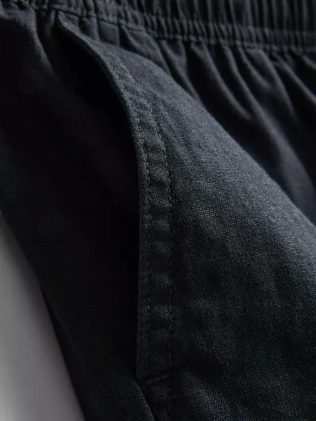 Shorts i linneblanding med snøre