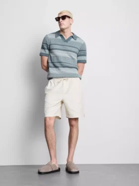 Shorts med struktur og snøre