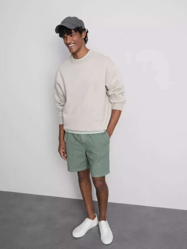 Shorts med struktur og snøre