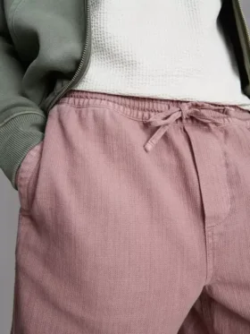 Shorts med struktur og snøre